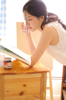 小四向着渣男未删减版电视剧
